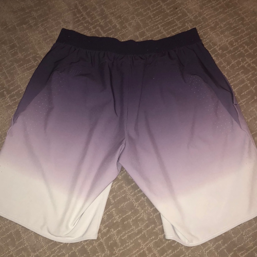 Nike ombré shorts size Small - Picture 5 of 7